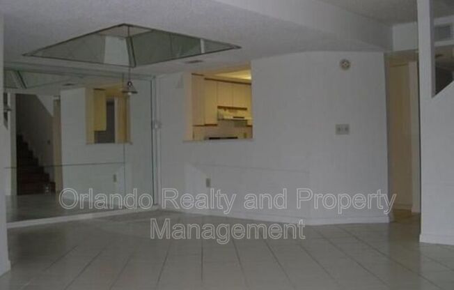 135 OLIVE TREE CIR