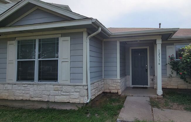 3 beds, 2 baths, $1,800