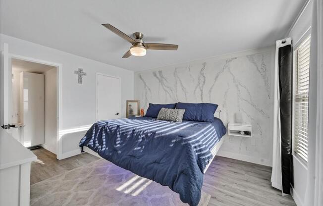2 beds, 2 baths, 1,049 sqft, $2,600