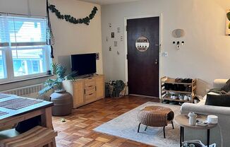 2816 Astoria