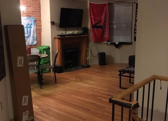 2 beds, 1 bath, 1,037 sqft, $4,600, Unit 104