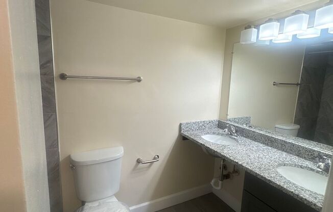 1 bed, 1 bath, 800 sqft, $1,725, Unit 3355 #104