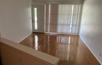 1 bed, 1 bath, 750 sqft, $795, Unit #80