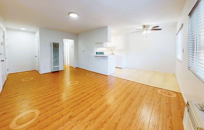 1 bed, 1 bath, $1,945, Unit 068#05