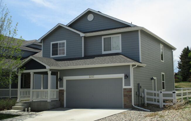 Beautiful 3 bedroom, 2.5 bath 2 story home in North Fort Collins!