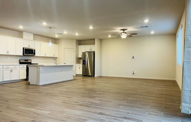 Beautiful 4 bed/2 bath Meritage Home in Elk Grove 95757