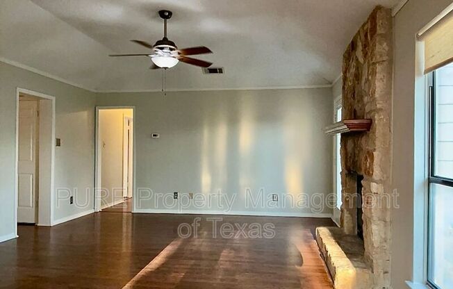 1003 THOUSAND OAKS BLVD