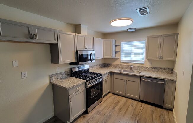 541 Arrowhead Ct., Modesto, Calif.