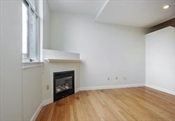 2 beds, 2 baths, 1,043 sqft, $4,400, Unit 306