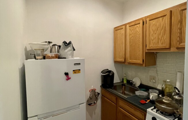 1256 COMMONWEALTH AVE