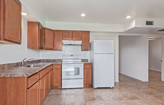 1 bed, 1 bath, 700 sqft, $1,019, Unit 05