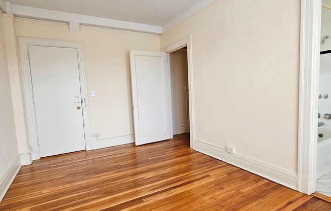 2 beds, 2 baths, 775 sqft, $1,850, Unit 505