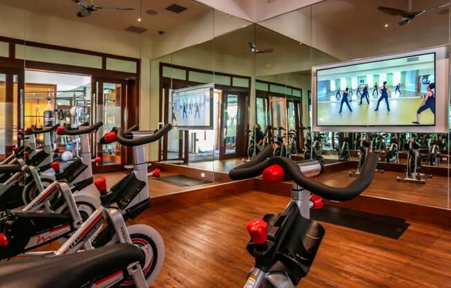 24/7 Fitness Center at Oasis Shingle Creek in Kissimmee, FL