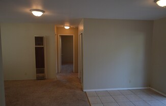 3 beds, 1 bath, $1,680, Unit 1146B