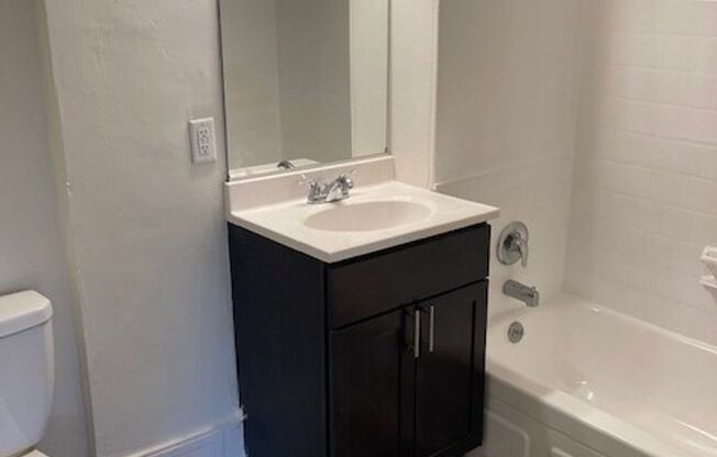 1 bed, 1 bath, 506 sqft, $1,279, Unit 1301-64