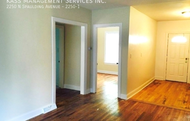 2250 N Spaulding Avenue