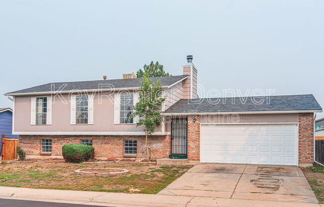 4560 N EUREKA CT