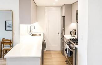 175 W 87 ST