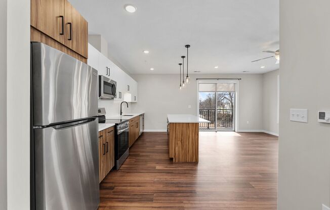 2 beds, 2 baths, 1,250 sqft, $1,950, Unit 426