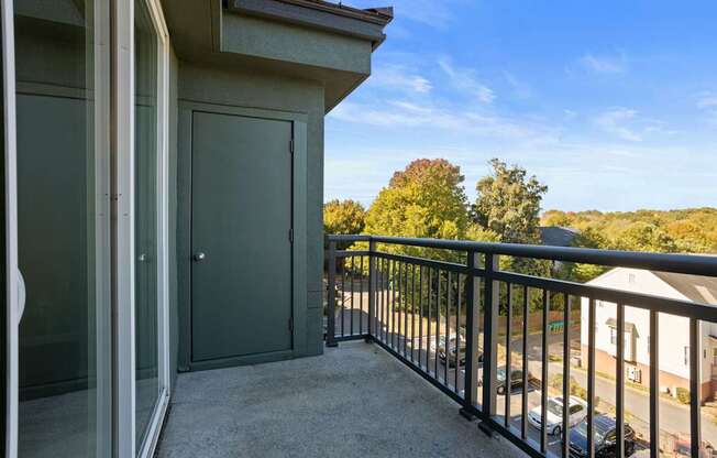 Flatiron West Trade Apartments balcony with sliding doors