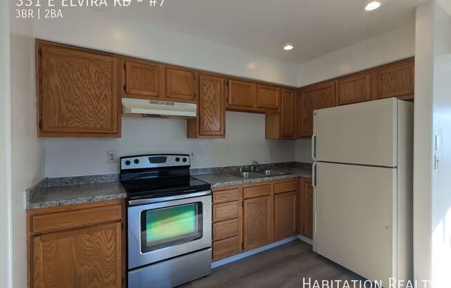 331 E ELVIRA