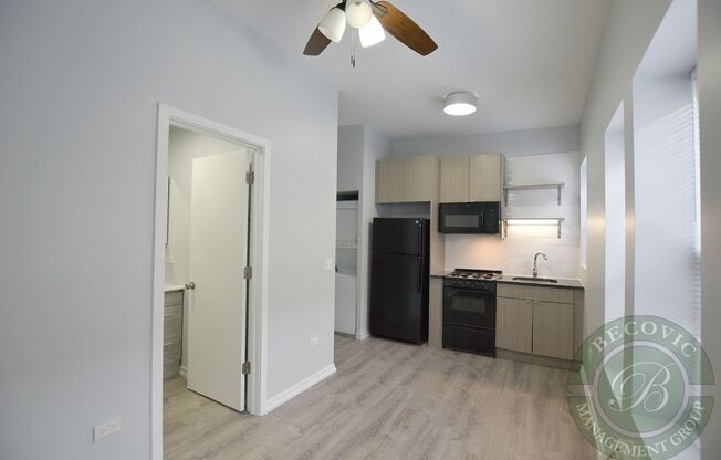 Studio, 1 bath, 201 sqft, $1,340, Unit 415