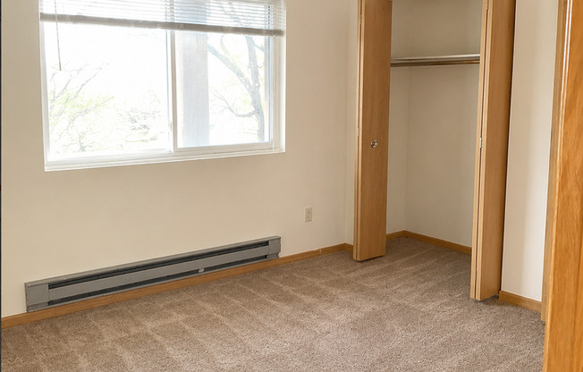 2 beds, 1 bath, 750 sqft, $1,225, Unit 1619-201