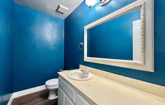 2 beds, 1.5 baths, $2,600