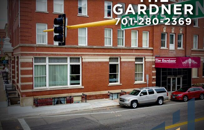 1 bed, 1 bath, 410 sqft, $610, Unit 529