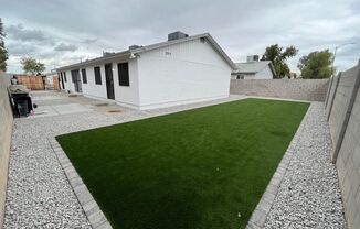 2912 E Roeser Rd.