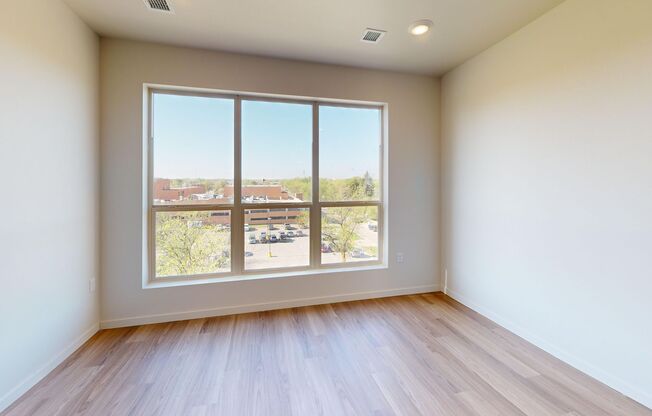 2 beds, 2 baths, 1,090 sqft, $1,695, Unit 1621-532