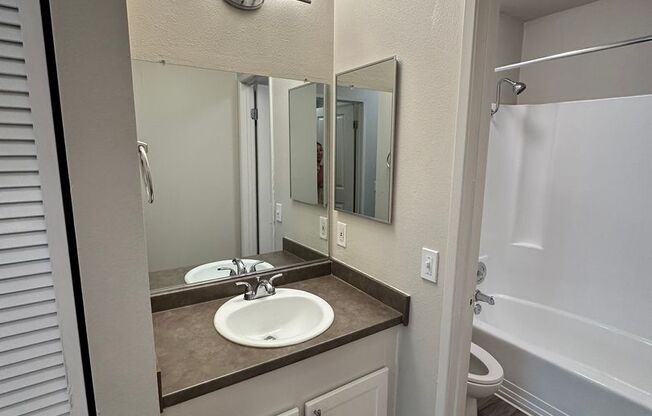 1 bed, 1 bath, 815 sqft, $2,345, Unit 121