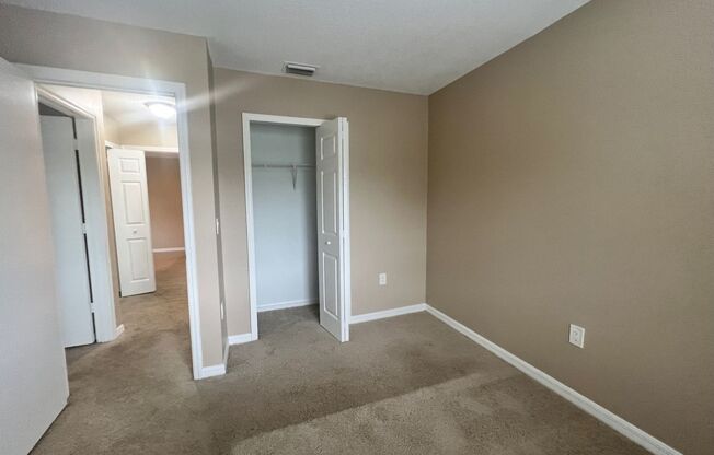 3 beds, 2.5 baths, $1,850