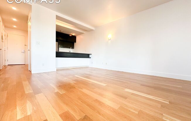 105 GRAND AVE