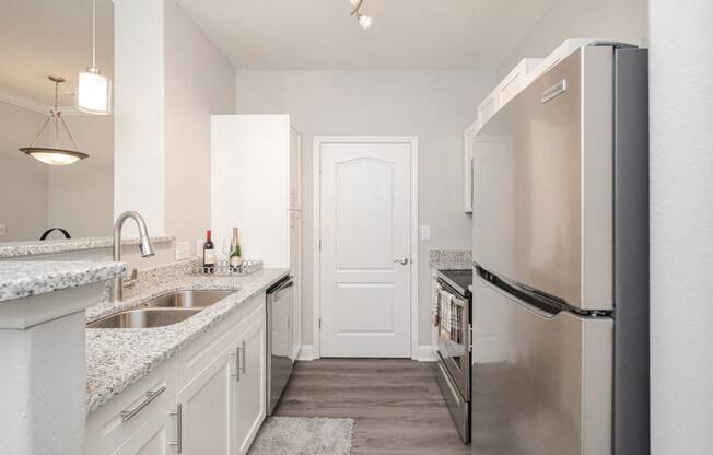 Brentmoor Apartments