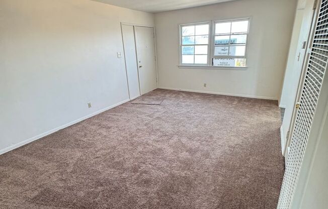 1 bed, 1 bath, 785 sqft, $1,975