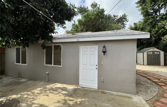 7319 WHITE OAK AVE