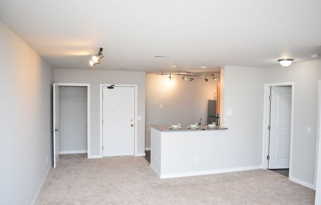 1 bed, 1 bath, 772 sqft, $1,450, Unit 804-107