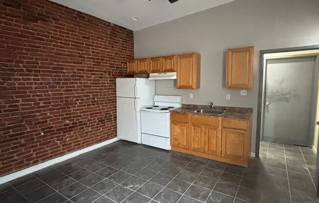 2118 E Ontario Street