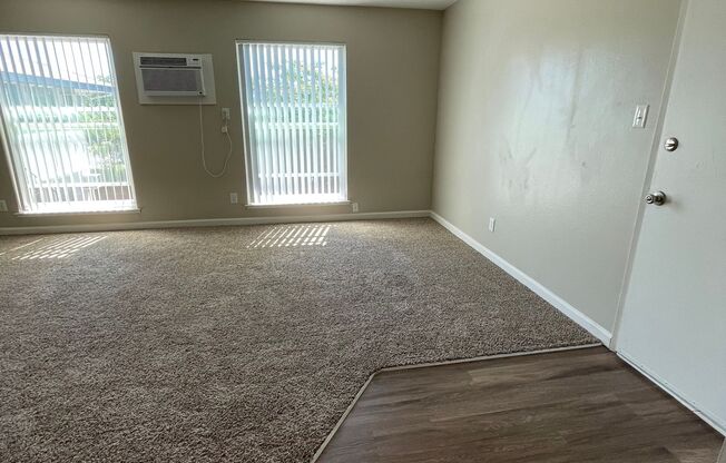 Studio, 1 bath, 510 sqft, $1,195, Unit 40