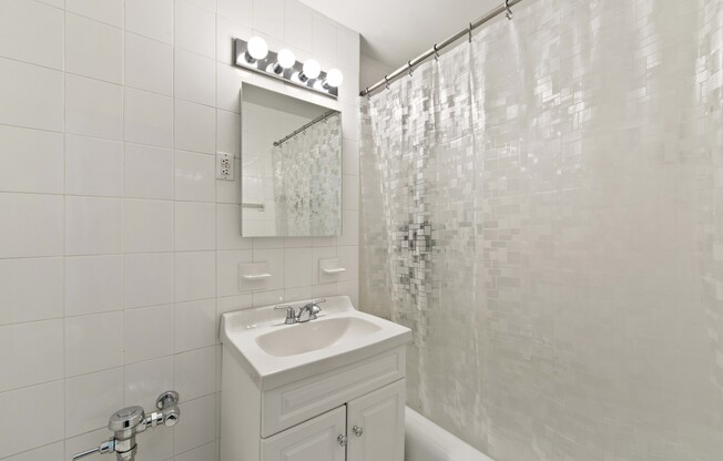 Studio, 600 sqft, $3,450, Unit 6C