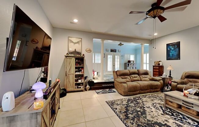 Spacious 3,397 sq. ft. home in Arlington!