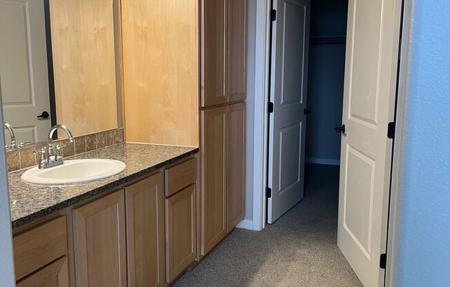 2 beds, 1 bath, 1,191 sqft, $1,915, Unit P204