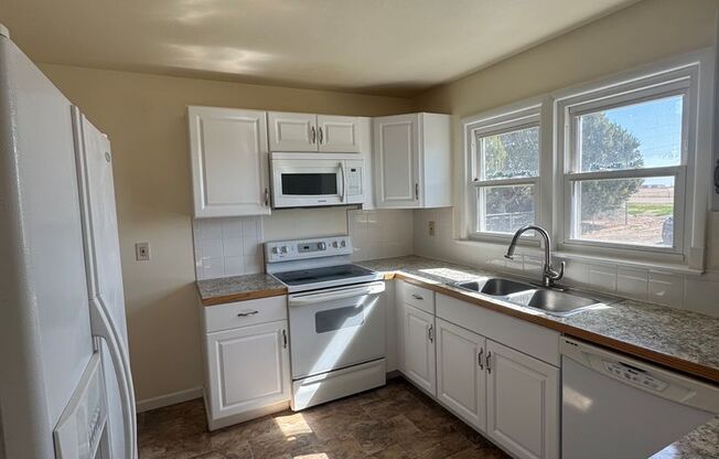 3-Bedroom Home in Akron