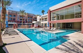 2 beds, 2 baths, $1,525, Unit Unit 305