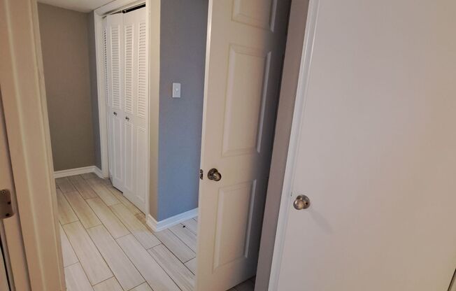 2 beds, 2 baths, 1,024 sqft, $1,588, Unit 1823