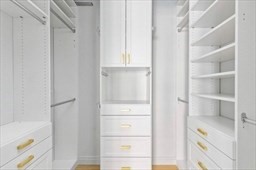 1 bed, 1 bath, 622 sqft, $5,950, Unit 532