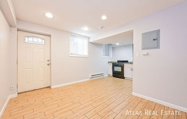 1857 W MOSIER PL