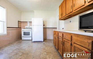 33 WINSHIP PL