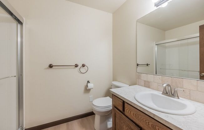 2 beds, 1 bath, $1,495